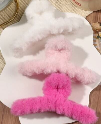 Fluffy Blush Hair Claw Clip 🎀☁️