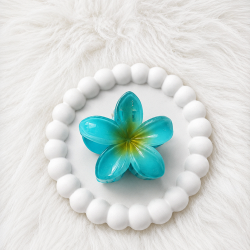 Aqua Bloom Hair Claw 💙🌸